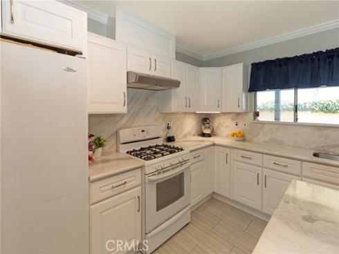 1879  Carol  , Fullerton, CA