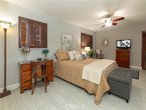 1879  Carol  , Fullerton, CA