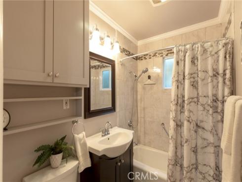 1879  Carol  , Fullerton, CA