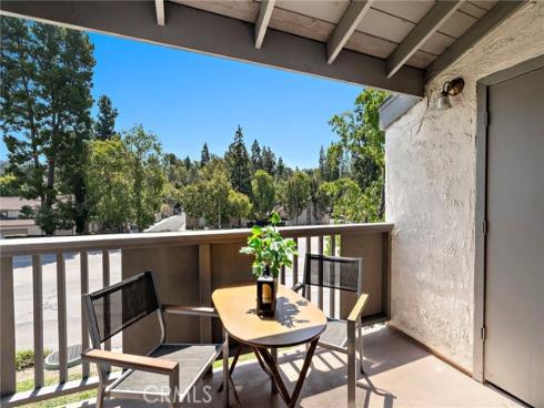 1665 Brea , Fullerton, CA