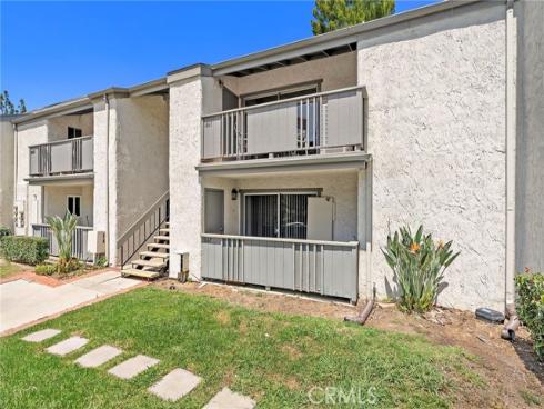 1665 Brea , Fullerton, CA