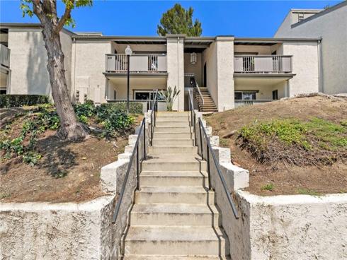 1665 Brea , Fullerton, CA