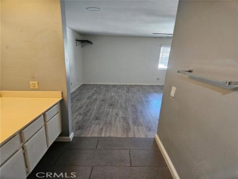 2380 W Orangethorpe 14 Avenue, Fullerton, CA