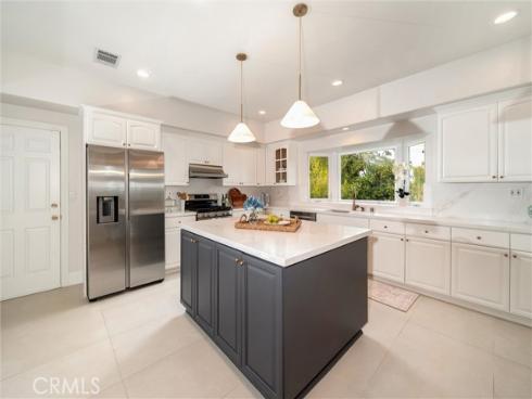 1320 N Raymond , Fullerton, CA