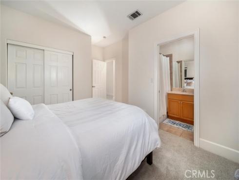 1320 N Raymond , Fullerton, CA
