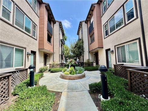 1391 Clementine Way, Fullerton, CA