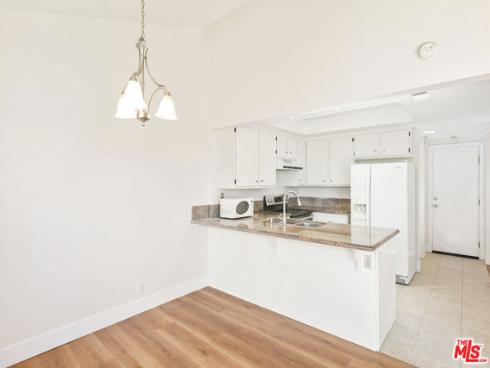 828 Whitewater 17 Drive, Fullerton, CA