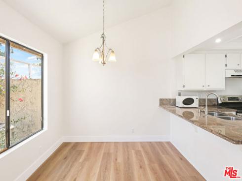 828 Whitewater 17 Drive, Fullerton, CA