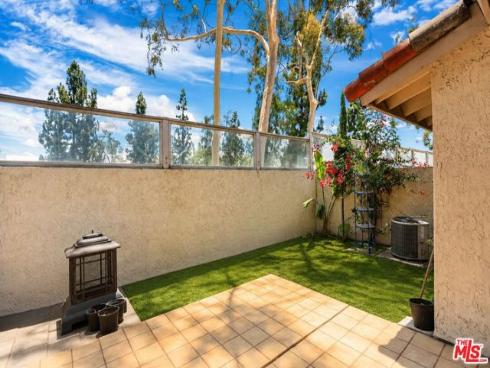 828  Whitewater  17  Drive, Fullerton, CA