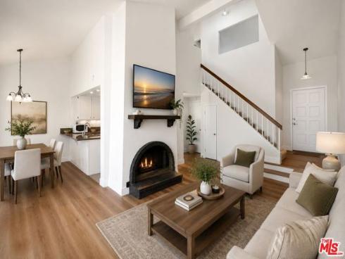 828 Whitewater 17 Drive, Fullerton, CA