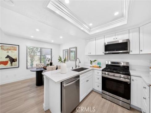 2303 W Millstream  104  Drive, Fullerton, CA