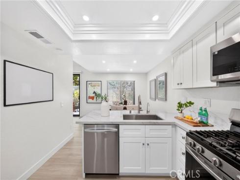 2303 W Millstream  104  Drive, Fullerton, CA