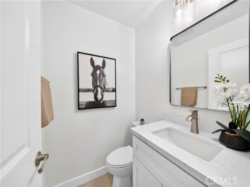 2303 W Millstream  104  Drive, Fullerton, CA