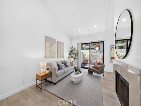 2303 W Millstream  104  Drive, Fullerton, CA