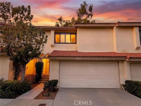 2303 W Millstream  104  Drive, Fullerton, CA