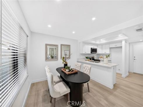 2303 W Millstream  104  Drive, Fullerton, CA