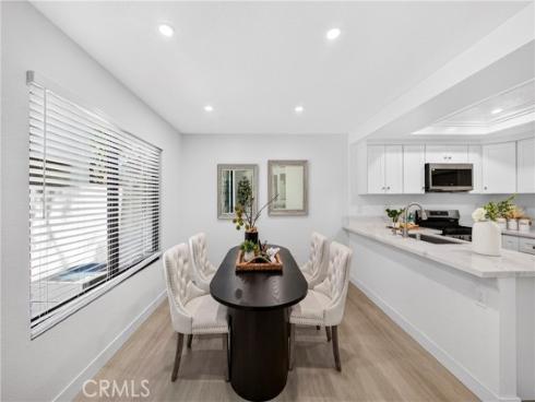 2303 W Millstream  104  Drive, Fullerton, CA