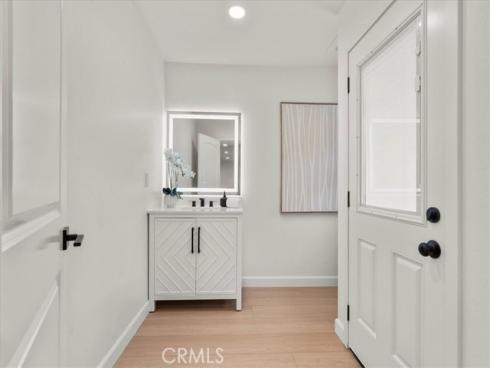 2000 Redondo , Fullerton, CA