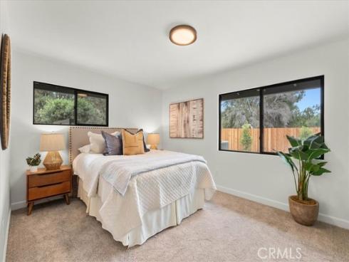 2000 Redondo , Fullerton, CA