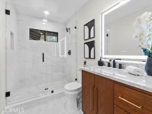 2000 Redondo , Fullerton, CA