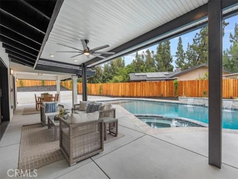 2000 Redondo , Fullerton, CA