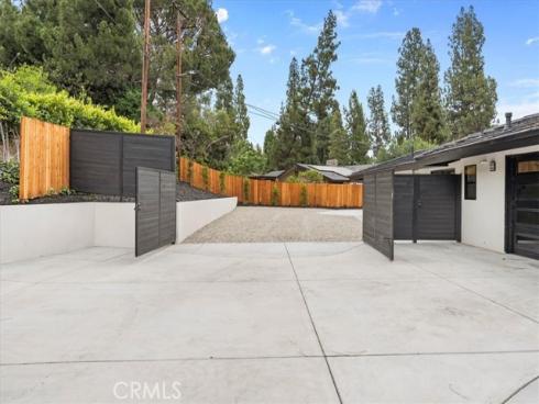 2000 Redondo , Fullerton, CA