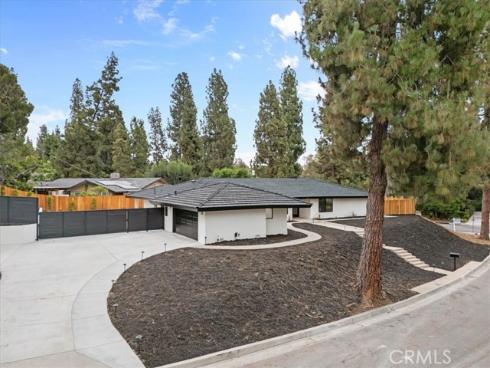 2000 Redondo , Fullerton, CA