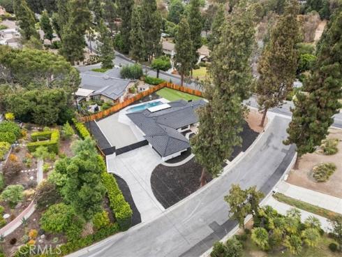 2000 Redondo , Fullerton, CA
