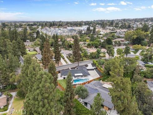2000 Redondo , Fullerton, CA