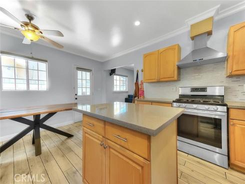 1342 W Southgate , Fullerton, CA