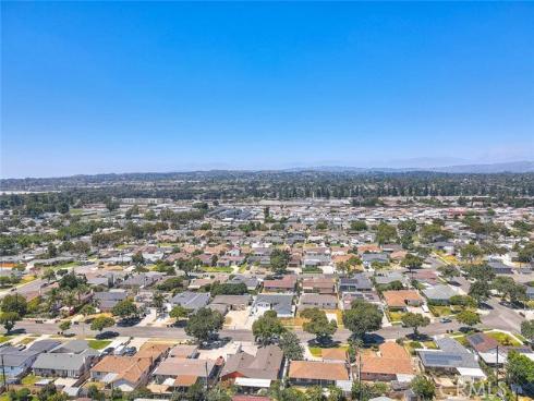 1342 W Southgate , Fullerton, CA