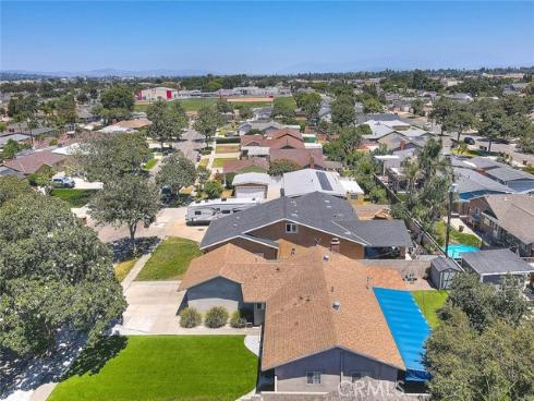 1342 W Southgate , Fullerton, CA