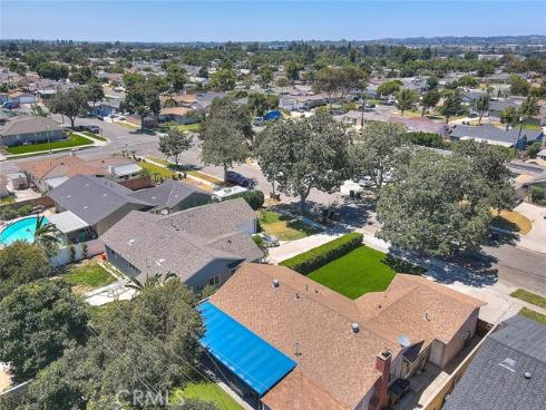 1342 W Southgate , Fullerton, CA