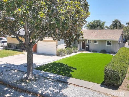1342 W Southgate , Fullerton, CA