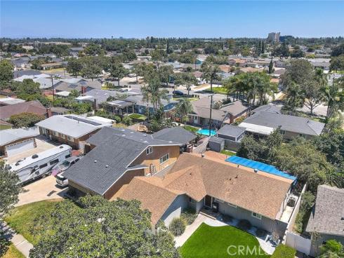 1342 W Southgate , Fullerton, CA