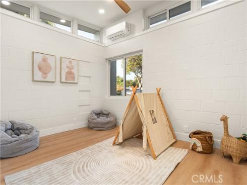 530 W Elm Avenue, Fullerton, CA