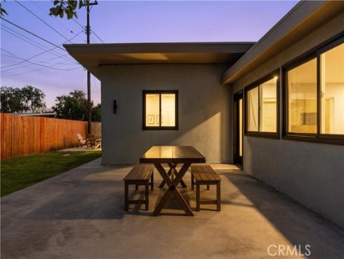530 W Elm Avenue, Fullerton, CA