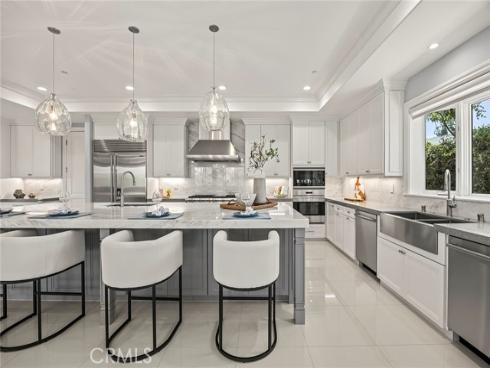 2950  Anacapa   Place, Fullerton, CA