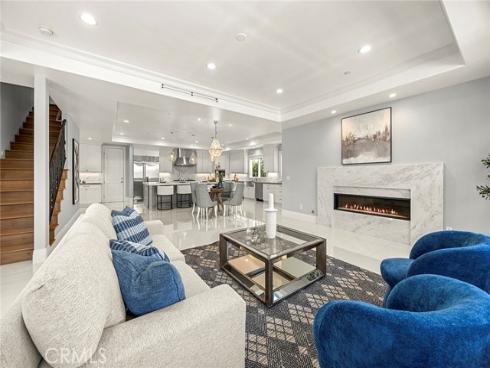 2950  Anacapa   Place, Fullerton, CA