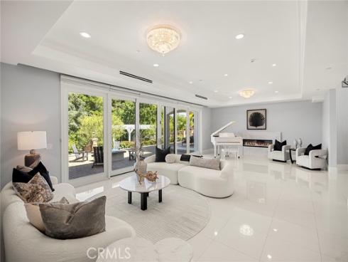 2950  Anacapa   Place, Fullerton, CA