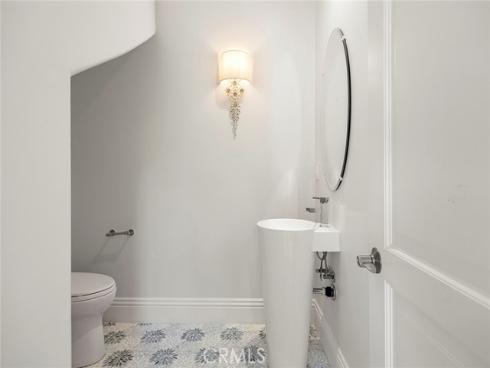 2950  Anacapa   Place, Fullerton, CA