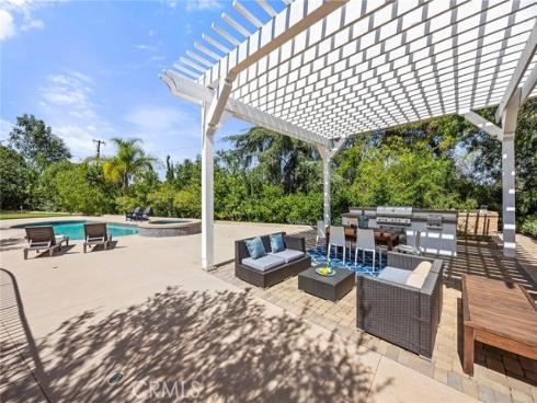2950  Anacapa   Place, Fullerton, CA