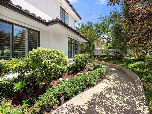 2950  Anacapa   Place, Fullerton, CA