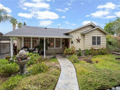 1236  Dorothy  , Fullerton, CA