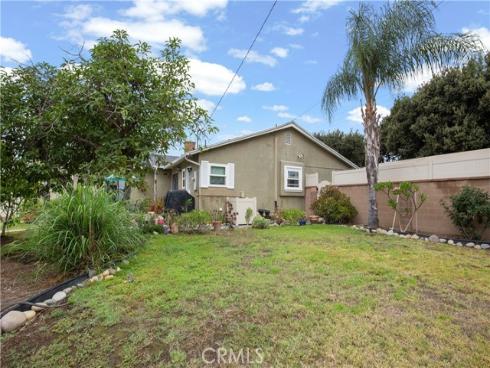 1236  Dorothy  , Fullerton, CA