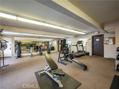 400 N Acacia B17 Avenue, Fullerton, CA