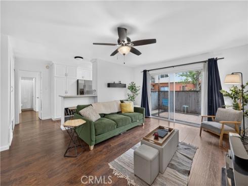 400 N Acacia B17 Avenue, Fullerton, CA
