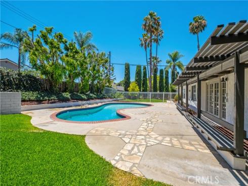 2620 Coronado Dr Drive, Fullerton, CA