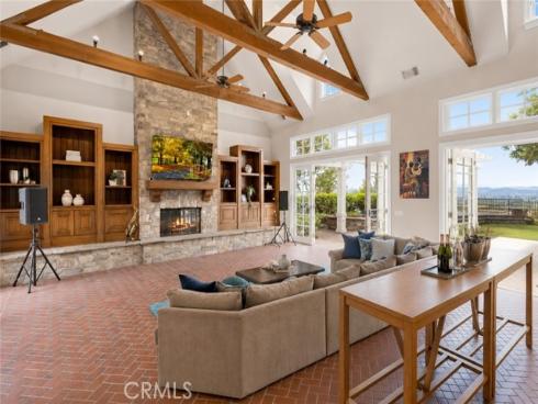 2061 Skyline Drive, Fullerton, CA