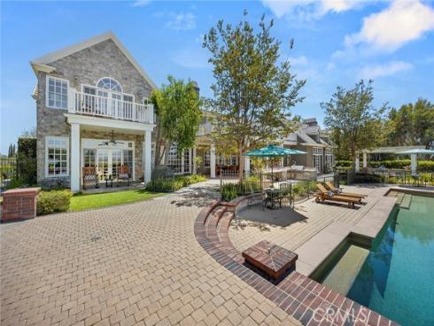 2061 Skyline Drive, Fullerton, CA